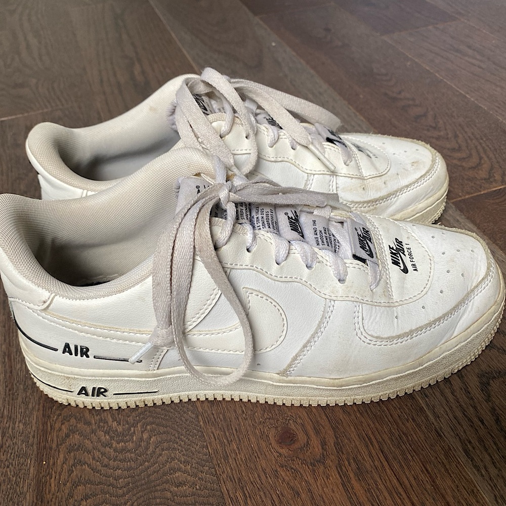 Nike Air Force 1